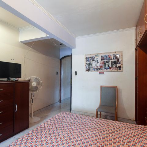 Casa à venda com 90m², 3 quartos e 1 vaga Casa à venda com 90m², 3 quartos e 1 vagaSuíte