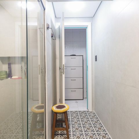 Casa à venda com 90m², 3 quartos e 1 vaga Casa à venda com 90m², 3 quartos e 1 vagaBanheiro Social