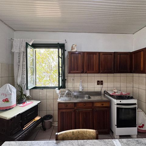 Casa à venda com 130m², 3 quartos e 1 vaga Casa à venda com 130m², 3 quartos e 1 vagaCozinha