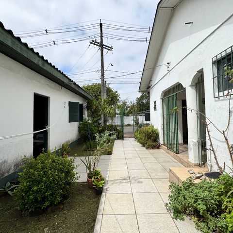 Casa à venda com 130m², 3 quartos e 1 vaga Casa à venda com 130m², 3 quartos e 1 vagaÁrea comum