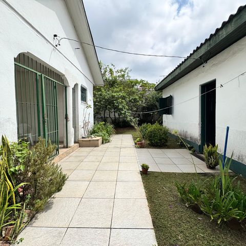 Casa à venda com 130m², 3 quartos e 1 vaga Casa à venda com 130m², 3 quartos e 1 vagaÁrea comum