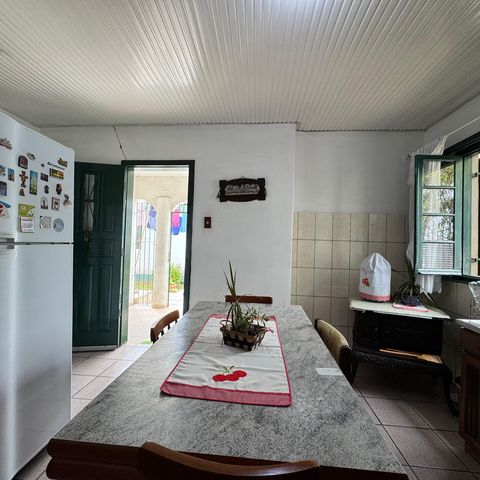 Casa à venda com 130m², 3 quartos e 1 vaga Casa à venda com 130m², 3 quartos e 1 vagaCozinha