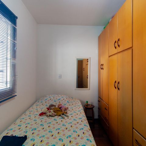 Casa à venda com 129m², 3 quartos e 2 vagas Casa à venda com 129m², 3 quartos e 2 vagasQuarto