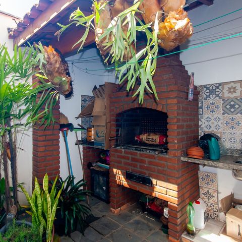 Casa à venda com 129m², 3 quartos e 2 vagas Casa à venda com 129m², 3 quartos e 2 vagasChurrasqueira