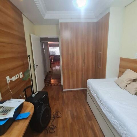 Casa à venda com 300m², 5 quartos e 4 vagas