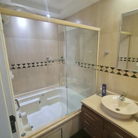 Casa à venda com 300m², 5 quartos e 4 vagas