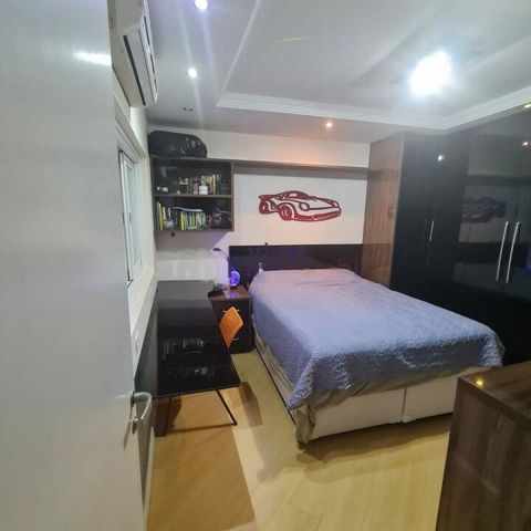 Casa à venda com 300m², 5 quartos e 4 vagas