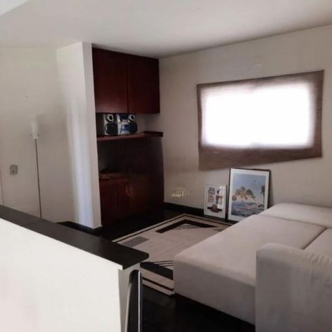 Casa à venda com 350m², 4 quartos e 4 vagas