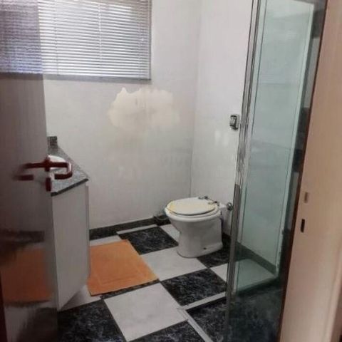 Casa à venda com 350m², 4 quartos e 4 vagas