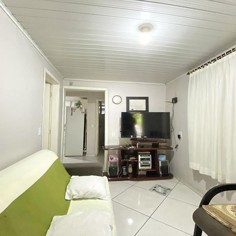 Casa à venda com 92m², 3 quartos e 1 vagaSala