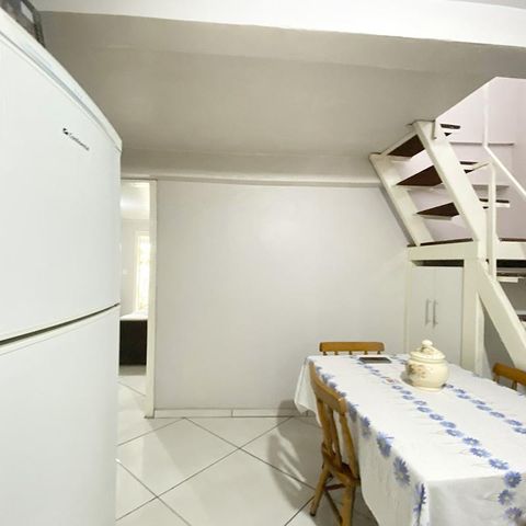 Casa à venda com 92m², 3 quartos e 1 vagaCozinha e Área de Serviço