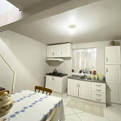 Casa à venda com 92m², 3 quartos e 1 vagaCozinha e Área de Serviço