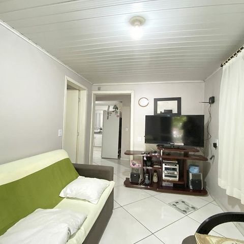 Casa à venda com 92m², 3 quartos e 1 vagaSala