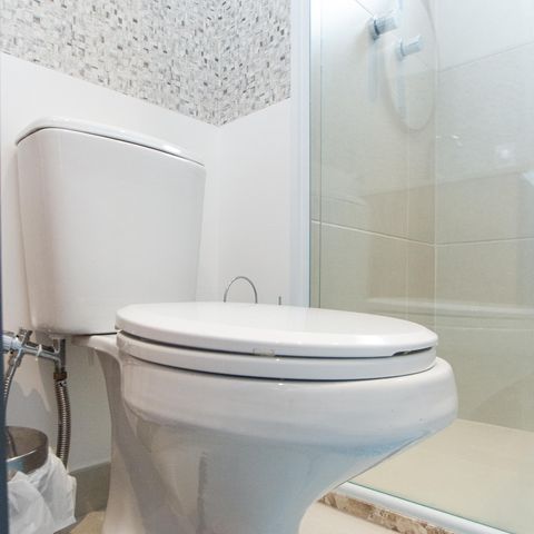 Apartamento à venda com 77m², 3 quartos e 1 vaga Apartamento à venda com 77m², 3 quartos e 1 vagaBanheiro