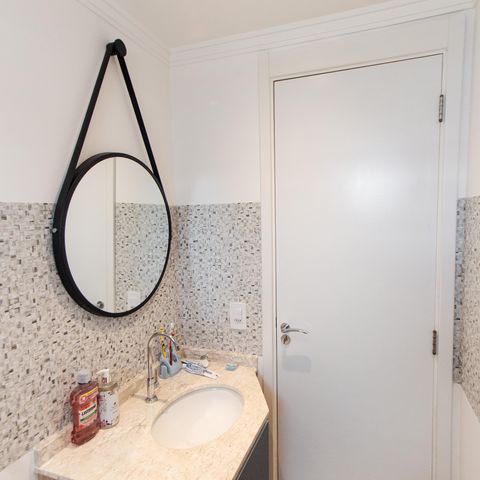 Apartamento à venda com 77m², 3 quartos e 1 vaga Apartamento à venda com 77m², 3 quartos e 1 vagaBanheiro da Suíte
