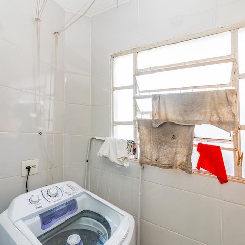 Apartamento à venda com 45m², 3 quartos e 1 vaga Apartamento à venda com 45m², 3 quartos e 1 vagaÁrea de Serviço