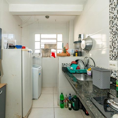 Apartamento à venda com 45m², 3 quartos e 1 vaga Apartamento à venda com 45m², 3 quartos e 1 vagaCozinha