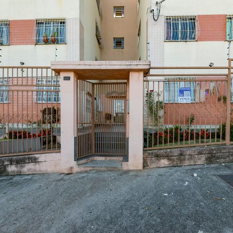Apartamento à venda com 45m², 3 quartos e 1 vaga Apartamento à venda com 45m², 3 quartos e 1 vagaFachada