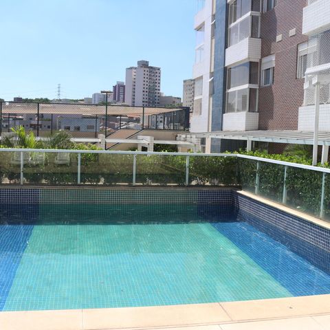 Apartamento à venda com 150m², 3 quartos e 3 vagasÁrea comum - Piscina