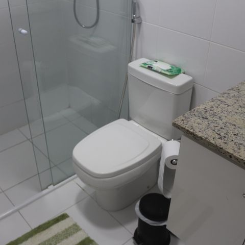 Apartamento à venda com 150m², 3 quartos e 3 vagasBanheiro da Suíte 2