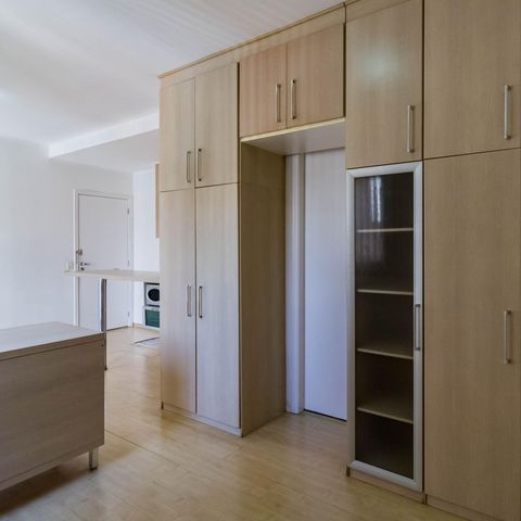 Apartamento à venda com 33m², 1 quarto e 1 vaga Apartamento à venda com 33m², 1 quarto e 1 vagaSuite