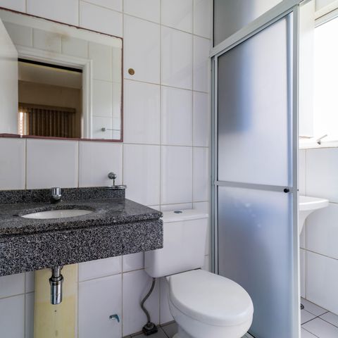 Apartamento à venda com 33m², 1 quarto e 1 vaga Apartamento à venda com 33m², 1 quarto e 1 vagaBanheiro da Suíte