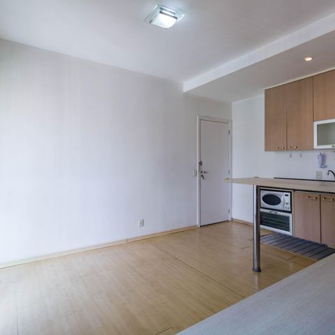 Apartamento à venda com 33m², 1 quarto e 1 vaga Apartamento à venda com 33m², 1 quarto e 1 vagaSala