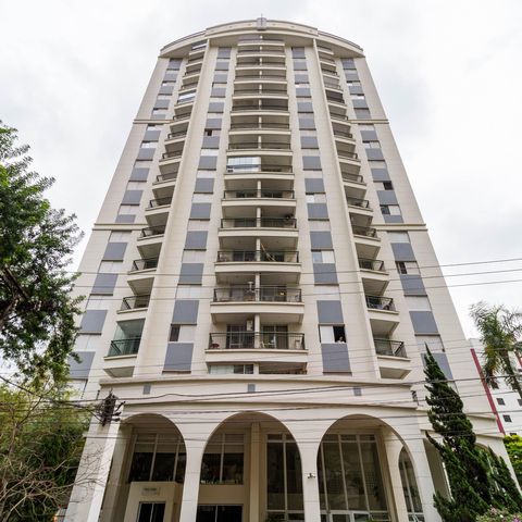 Apartamento à venda com 33m², 1 quarto e 1 vaga Apartamento à venda com 33m², 1 quarto e 1 vagaFachada