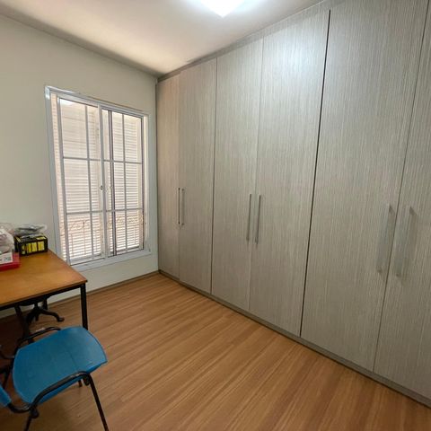 Casa de condomínio para alugar com 300m², 3 quartos e 6 vagas Casa de condomínio para alugar com 300m², 3 quartos e 6 vagasSuíte 1