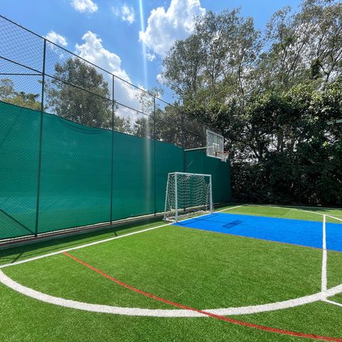 Casa de condomínio para alugar com 300m², 3 quartos e 6 vagas Casa de condomínio para alugar com 300m², 3 quartos e 6 vagasQuadra Esportiva