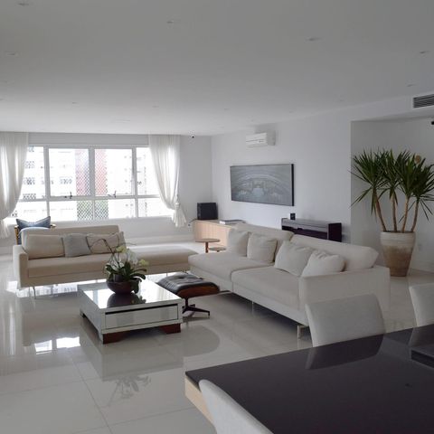 Apartamento à venda com 440m², 4 quartos e 5 vagasSala