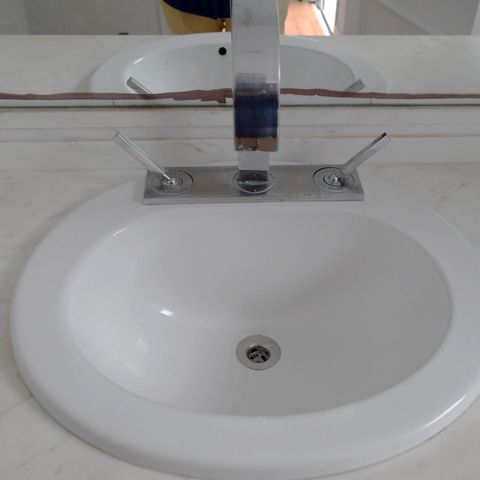 Apartamento à venda com 440m², 4 quartos e 5 vagasBanheiro da Suíte 1