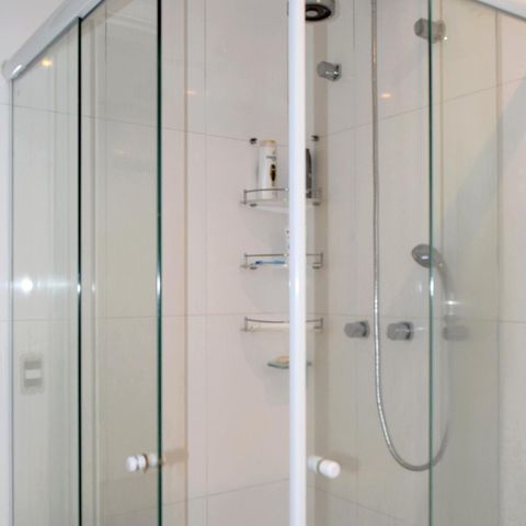 Apartamento à venda com 440m², 4 quartos e 5 vagasBanheiro da Suíte 4