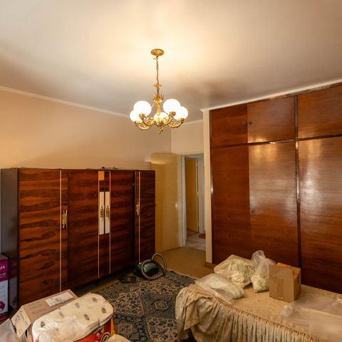 Casa à venda com 400m², 3 quartos e 3 vagas Casa à venda com 400m², 3 quartos e 3 vagasQuarto 3