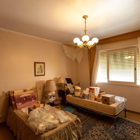 Casa à venda com 400m², 3 quartos e 3 vagas Casa à venda com 400m², 3 quartos e 3 vagasQuarto 3
