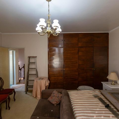 Casa à venda com 400m², 3 quartos e 3 vagas Casa à venda com 400m², 3 quartos e 3 vagasQuarto 1