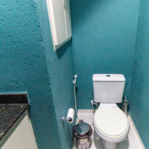 Casa à venda com 200m², 3 quartos e 4 vagas Casa à venda com 200m², 3 quartos e 4 vagasLavabo