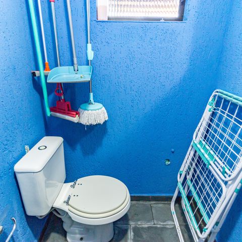 Casa à venda com 200m², 3 quartos e 4 vagas Casa à venda com 200m², 3 quartos e 4 vagasBanheiro de serviço