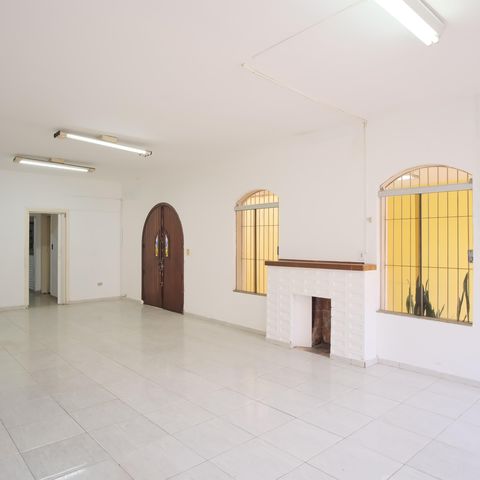 Casa para alugar com 350m², 7 quartos e 4 vagasSala