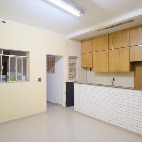 Casa para alugar com 350m², 7 quartos e 4 vagasCozinha