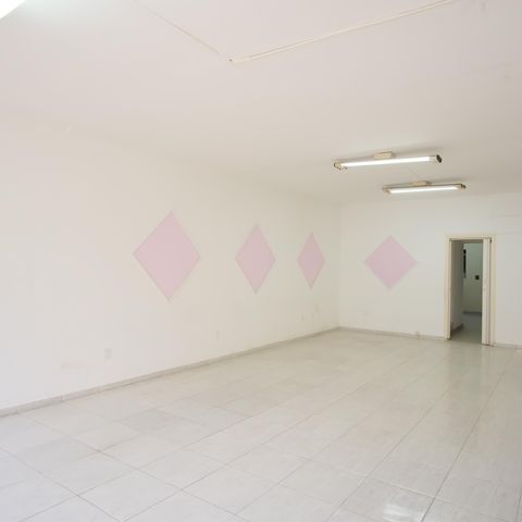 Casa para alugar com 350m², 7 quartos e 4 vagasSala