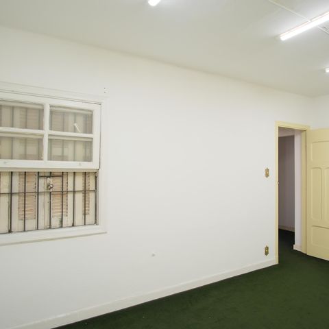 Casa para alugar com 350m², 7 quartos e 4 vagasEdícula Sala