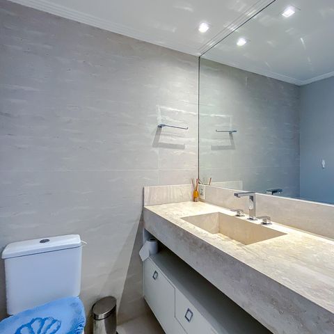 Apartamento para alugar com 122m², 2 quartos e 2 vagasBanheiro da Suíte