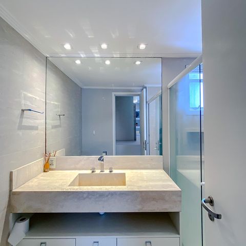 Apartamento para alugar com 122m², 2 quartos e 2 vagasBanheiro da Suíte