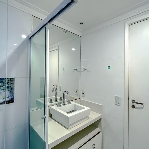 Apartamento para alugar com 122m², 2 quartos e 2 vagasBanheiro da Suíte