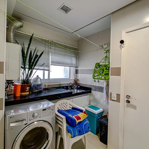Apartamento para alugar com 122m², 2 quartos e 2 vagasÁrea de Serviço