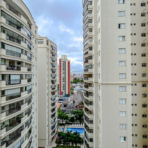 Apartamento para alugar com 122m², 2 quartos e 2 vagasVista da Varanda
