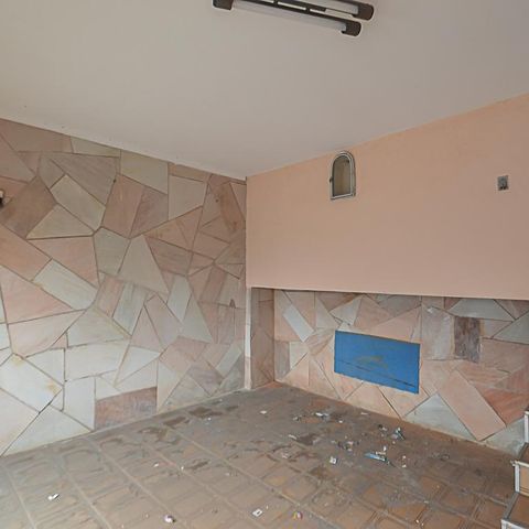 Casa à venda com 130m², 3 quartos e 1 vaga Casa à venda com 130m², 3 quartos e 1 vagaGaragem