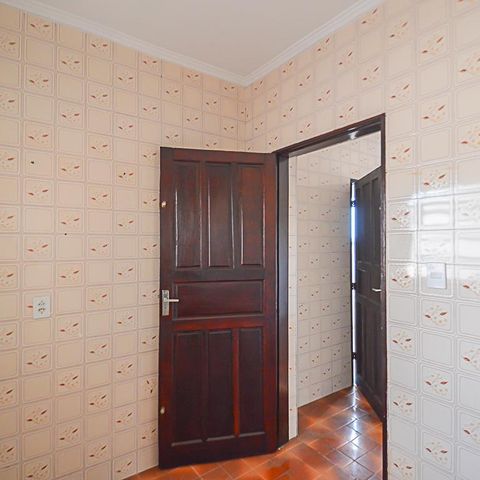 Casa à venda com 130m², 3 quartos e 1 vaga Casa à venda com 130m², 3 quartos e 1 vagaÁrea de Serviço