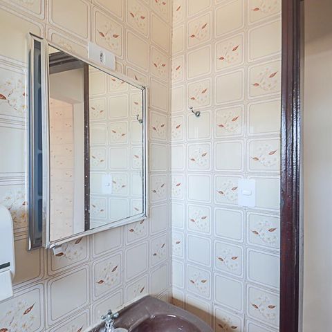 Casa à venda com 130m², 3 quartos e 1 vaga Casa à venda com 130m², 3 quartos e 1 vagaBanheiro 2